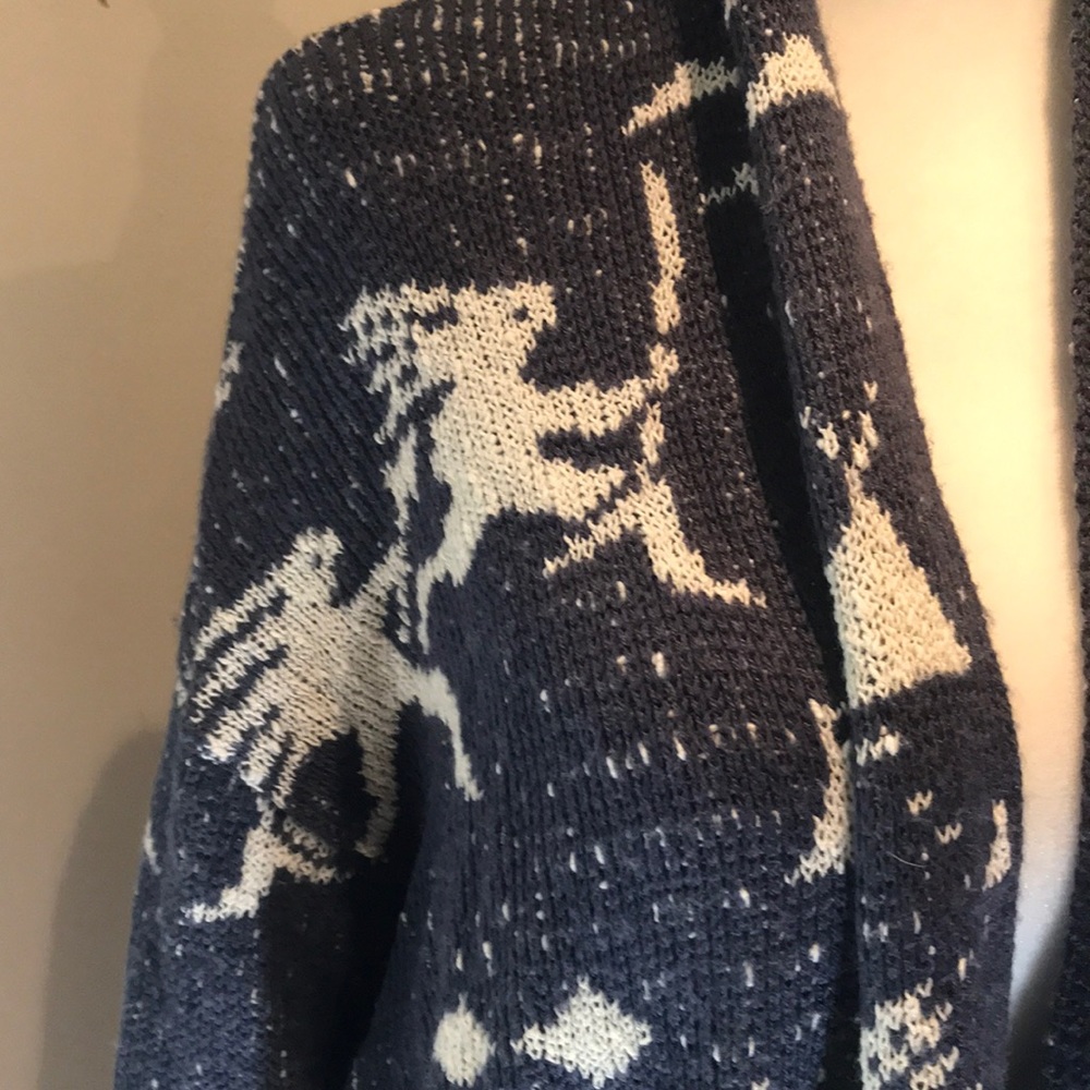 “LINDA LUNDSTROM” Tribal Print Waterfall Sweater. - Picture 6 of 12